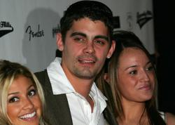 Britney Spears ex-husband arrested on stalking charge, report says