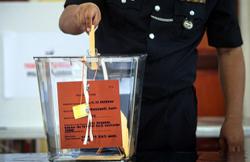 State polls: Over 40,000 cops, spouses to vote during early voting