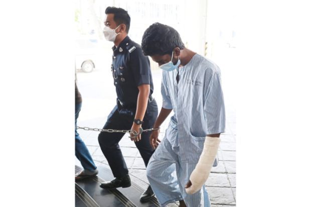Man, 28, admits trying to kill kids - Vimarsana News