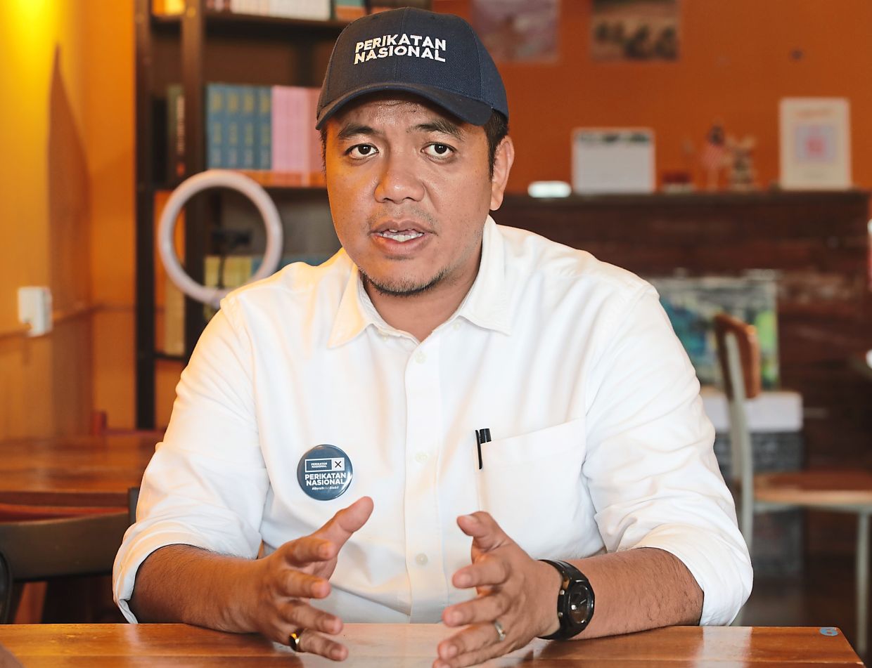 Dr Afif says he is PJ born and not a parachute candidate.
