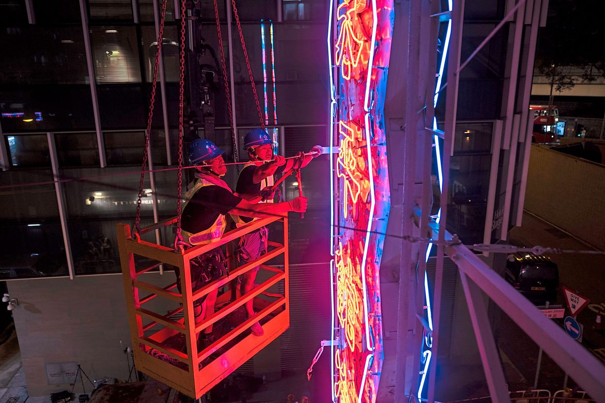Fadding Sign Fading neon signs shine again | The Star