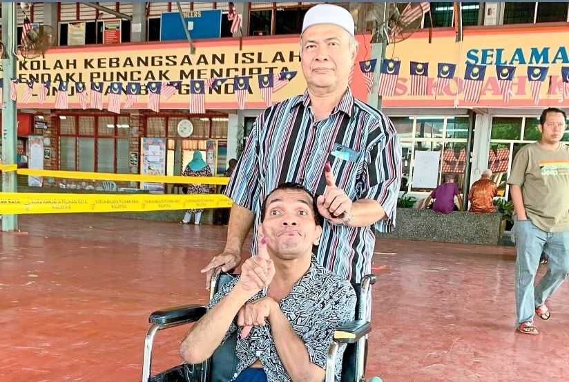 Meet the true hero citizens - Vimarsana News