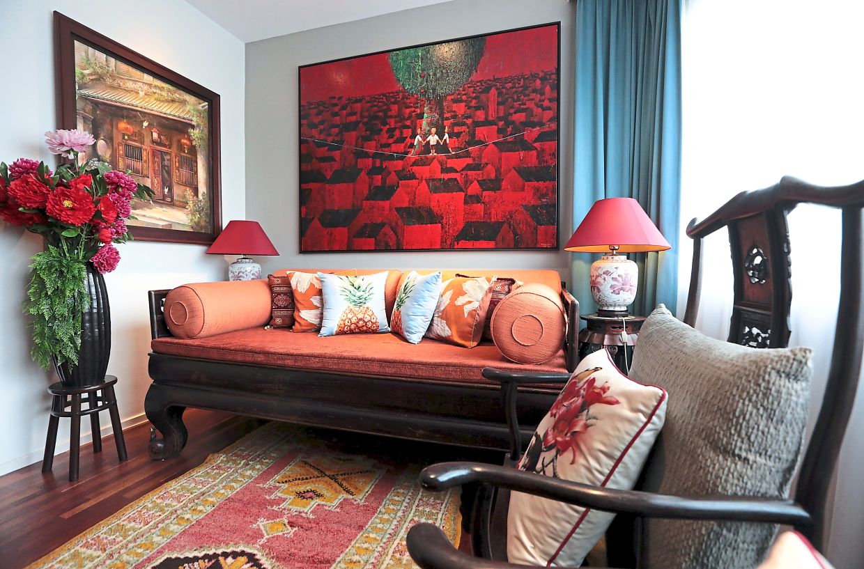 Staying true to his heritage, Jimmy has dedicated a room filled with priceless Chinese antiques.