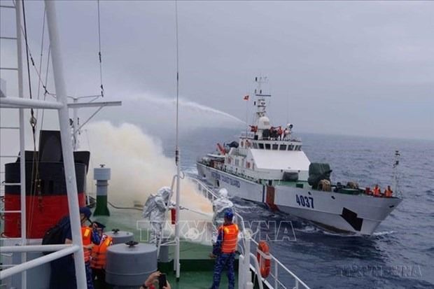 Vietnam Coast Guard honoured for outstanding performance in war against ...