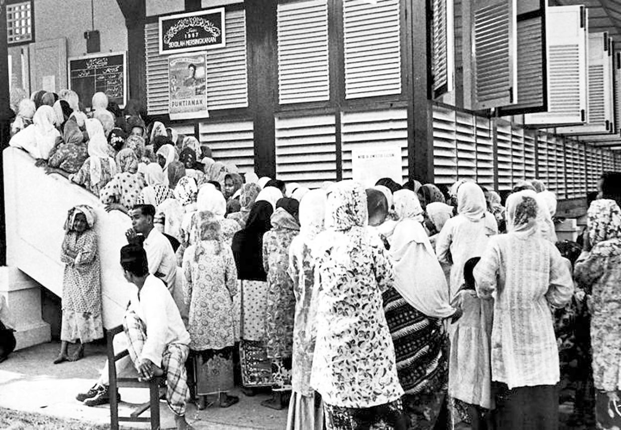 'Do not call Malays conservative because of who they voted for' - Vimarsana News