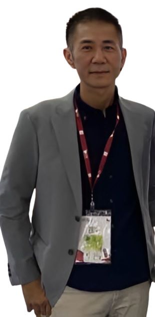 In navigating the information age's challenges, Tan underscores the importance of education about food quality and ingredients – fostering transparency in consumption.