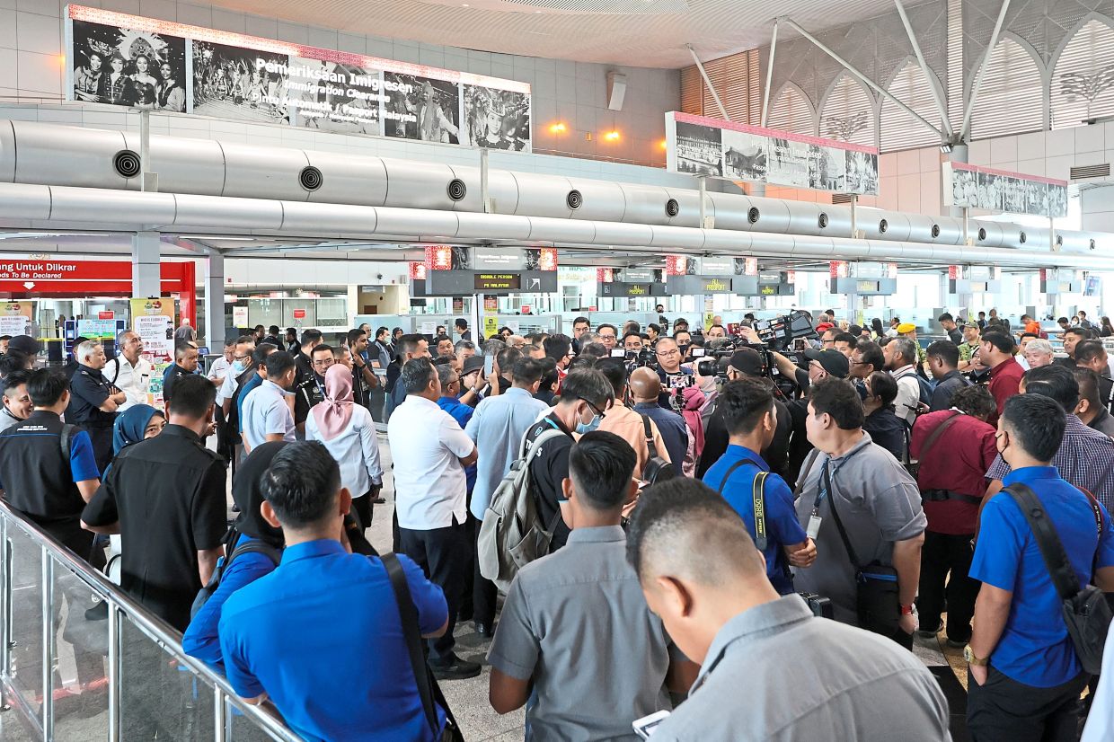 Better-paying jobs the concern in Pulai - Vimarsana News