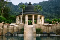 Go for bespoke: Why travel experiences should include local communities, sights, flavours