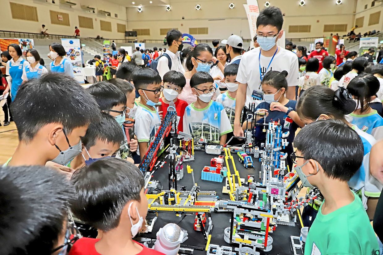 Stemming students' loss of interest in STEM - Vimarsana News