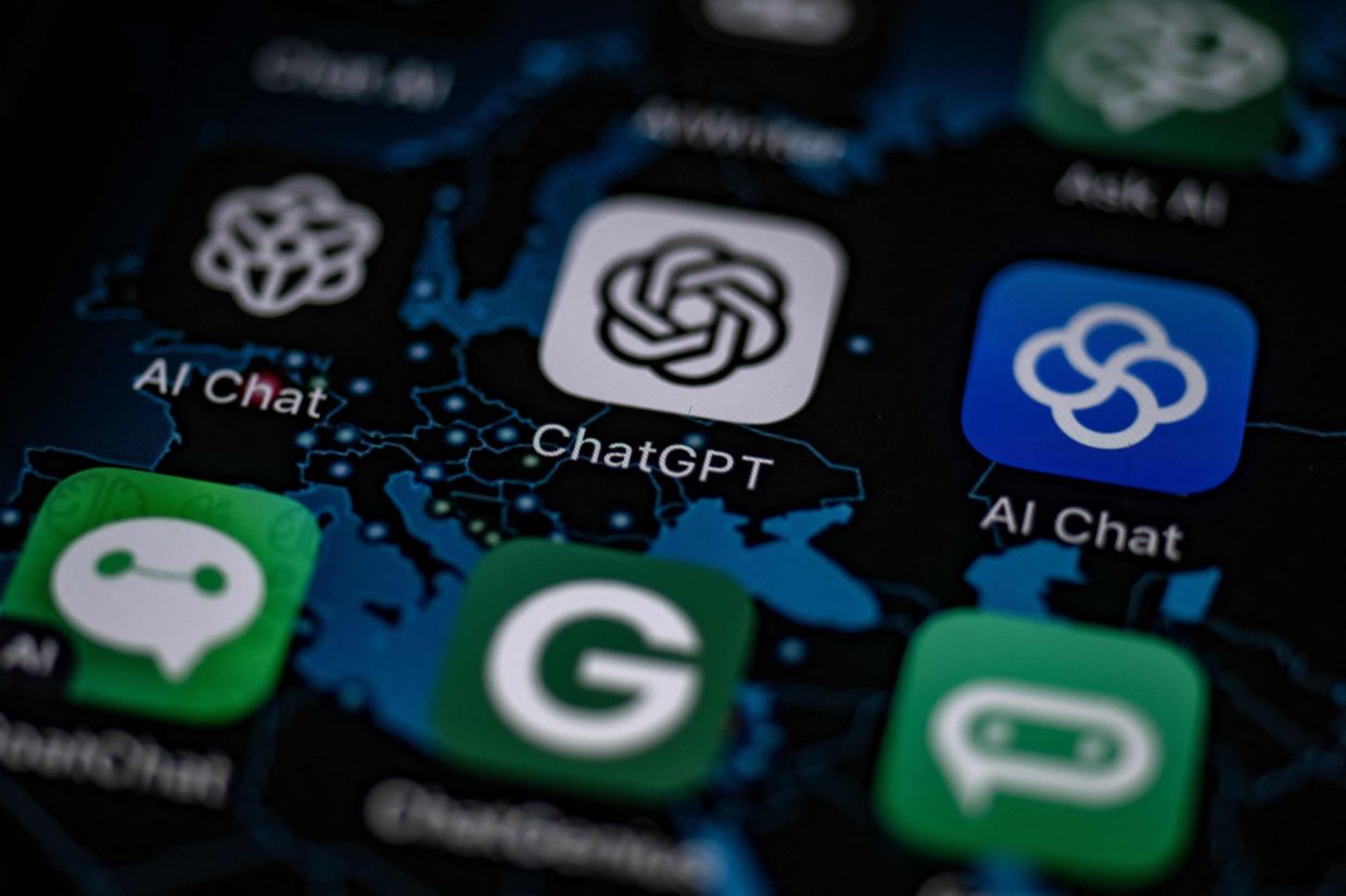 Tech's carbon footprint: Can AI revolutionise responsibly? - Vimarsana News