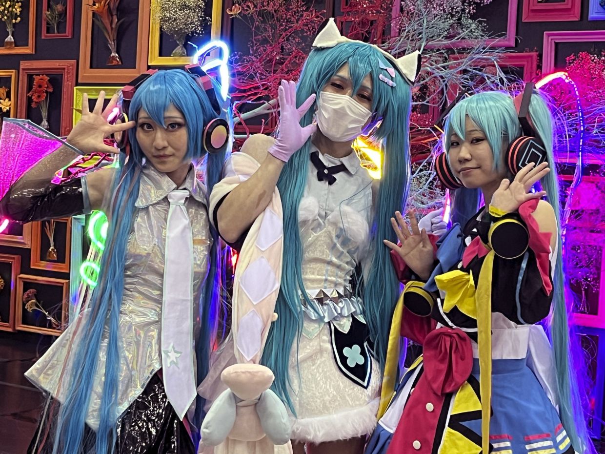 Japan’s synthesised singing sensation Hatsune Miku turns 16 | The Star