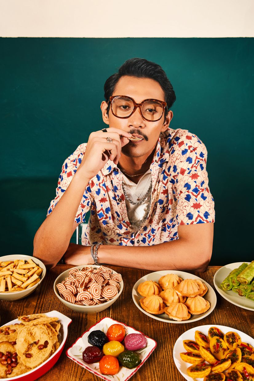 This shirt's pattern is derived from kuih simpul. Photo: Kapten Batik