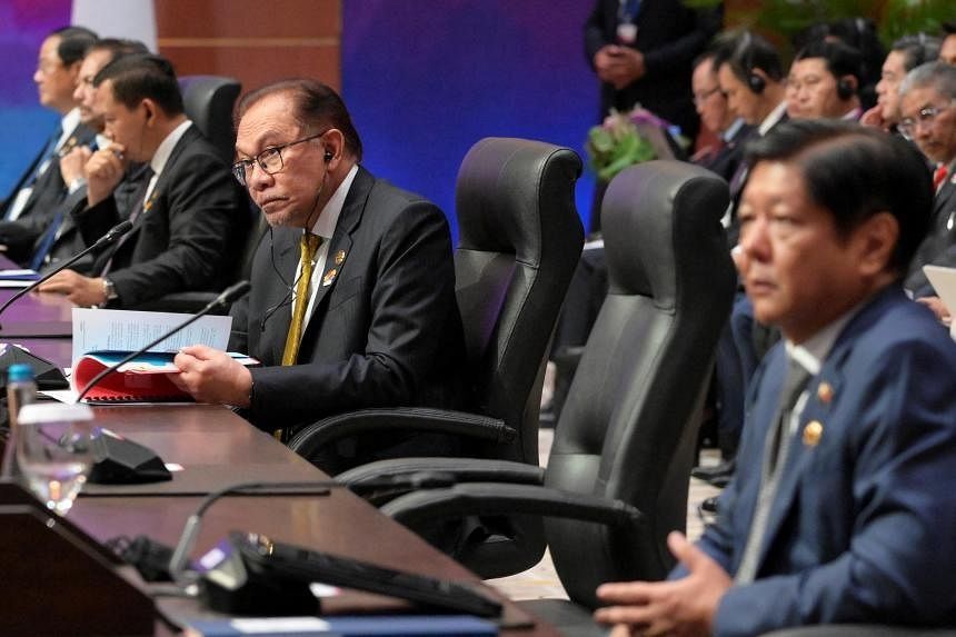 Big money but little progress on South China Sea dispute, Myanmar crisis at Asean talks - Vimarsana News