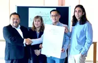 Lawyer who helped struggling mother with shoplifting case wins award