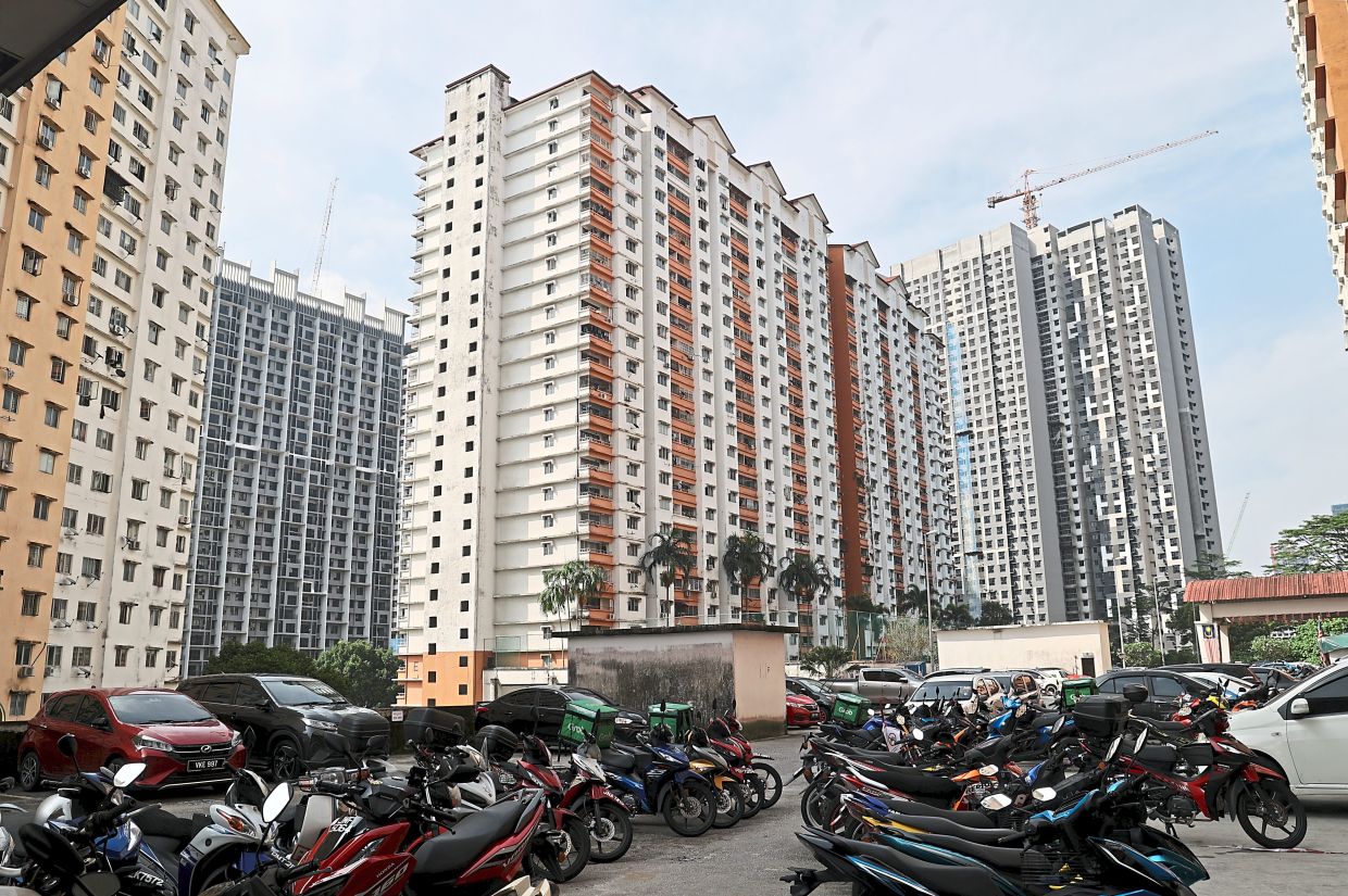 More lifts operational at beleaguered apartments - Vimarsana News