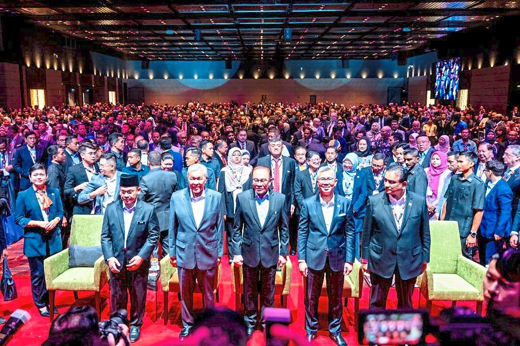 MALAYSIA AS A GLOBAL LEADER IN THE HALAL INDUSTRY - Vimarsana News