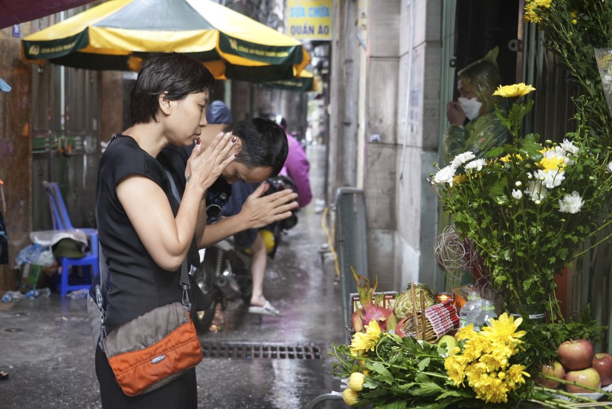 Vietnam govt orders apartment block checks after deadly blaze - Vimarsana News