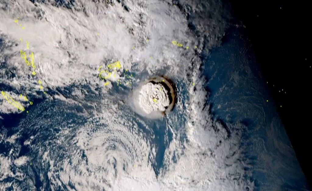 Analysis - Why is 2023 so hot? A rare Pacific volcano is among the suspects - Vimarsana News