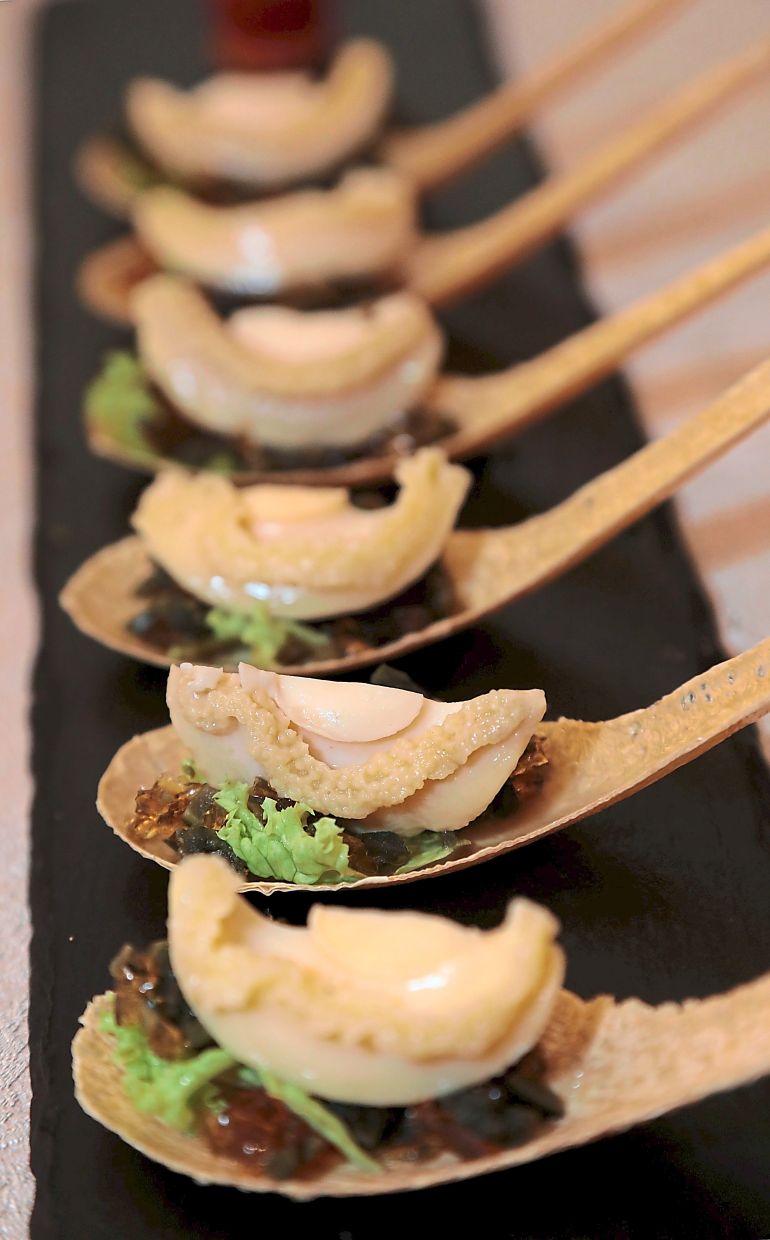 Deep-fried Spoon Beancurd Skin with Chilled Century Egg and Abalone.