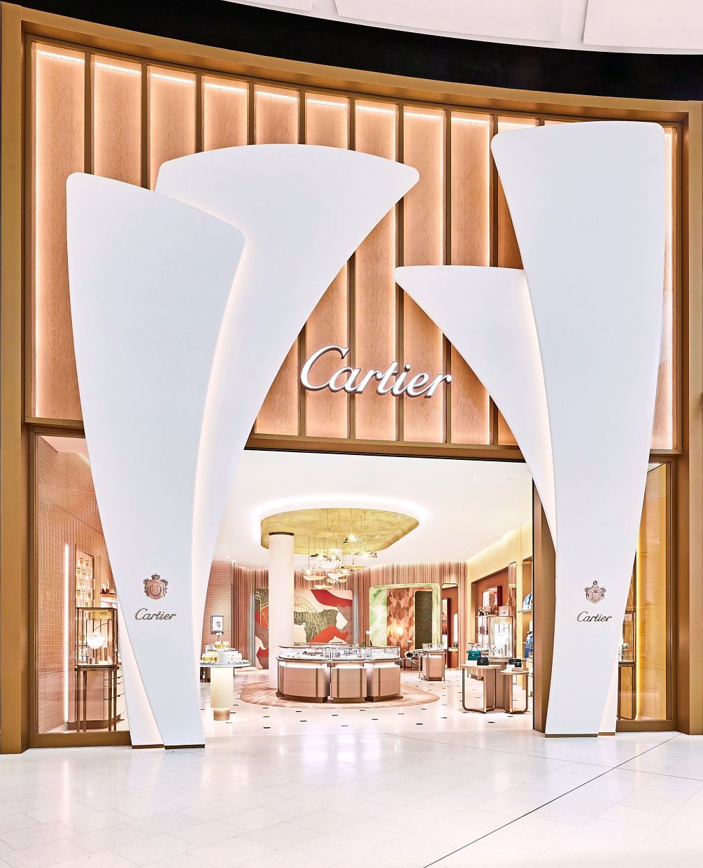 Discover the New Cartier Boutique at Dubai International Airport