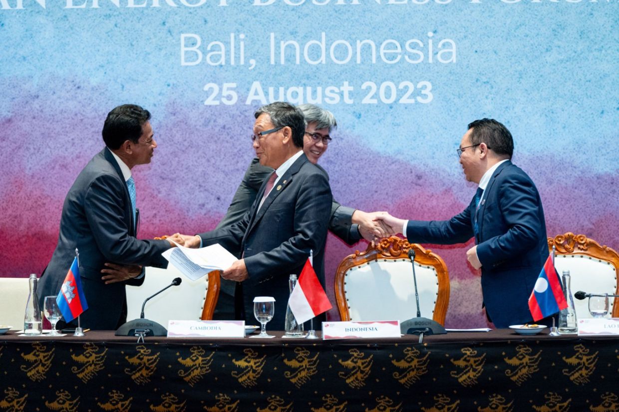 Climate change and shift to cleaner energy push Southeast Asia to finally start sharing power - Vimarsana News