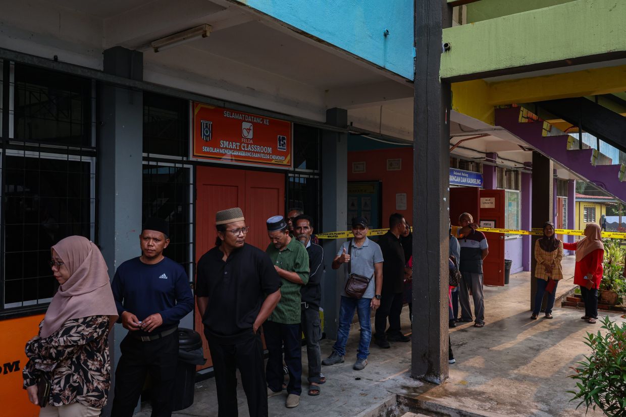 Pelangai polls: Voting going smoothly, 32% turnout as of 11am - Vimarsana News