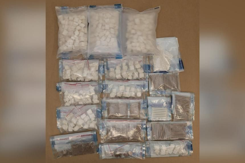 Singapore cops seize heroin worth more than RM900,000; three arrested for alleged drug offences - Vimarsana News