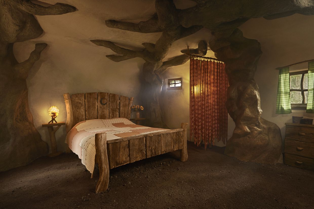 The bedroom in 'Shrek's Swamp'.