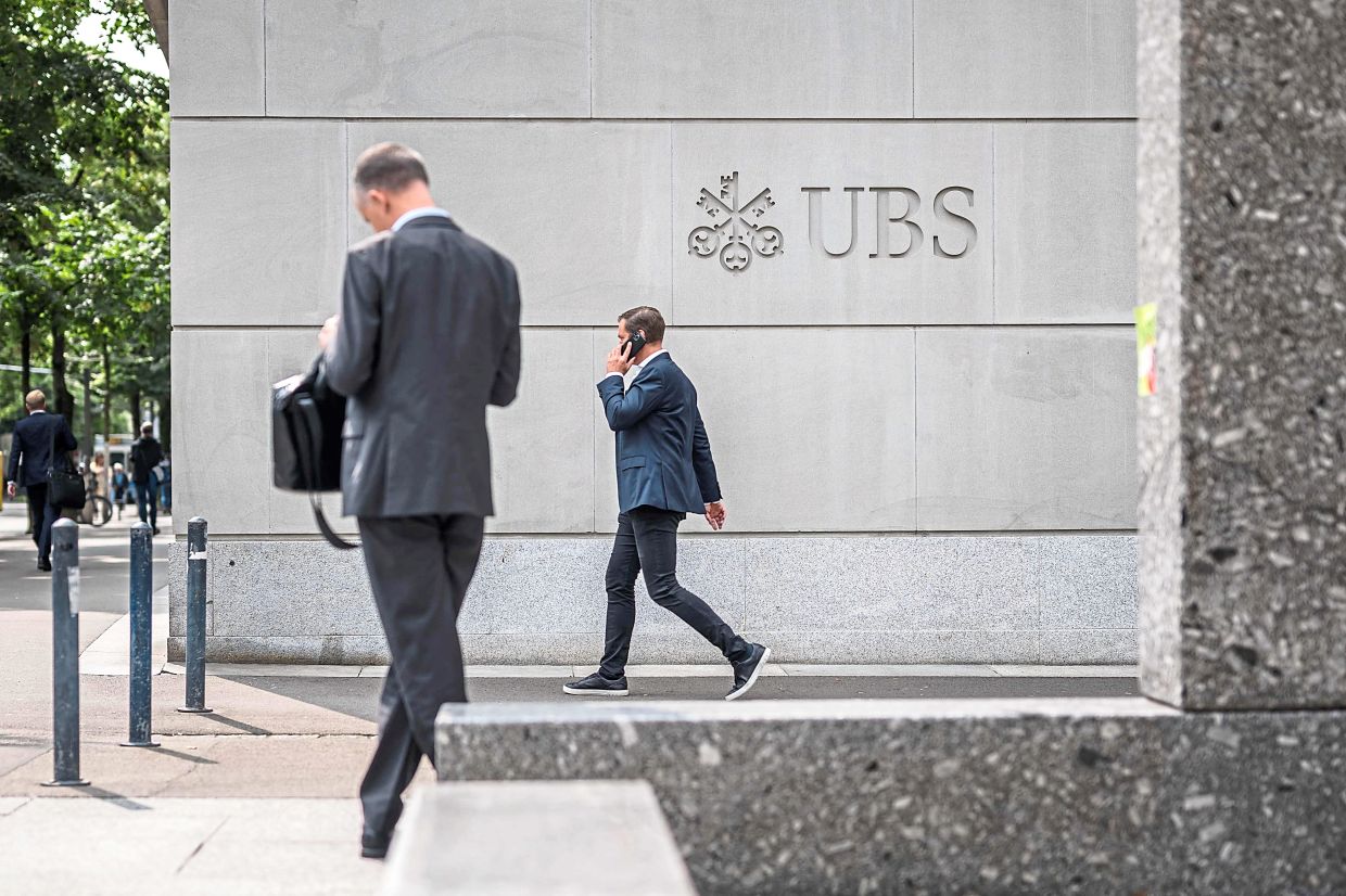 Debt sold by Credit Suisse and BofA loses blue label with funds - Vimarsana News
