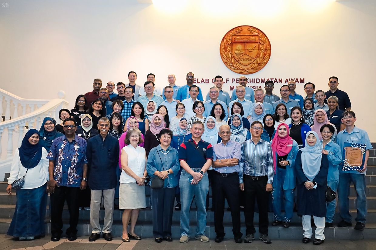 Universiti Malaya Medical Class 1988-93 30th reunion. The writer is in the front row, third from left.