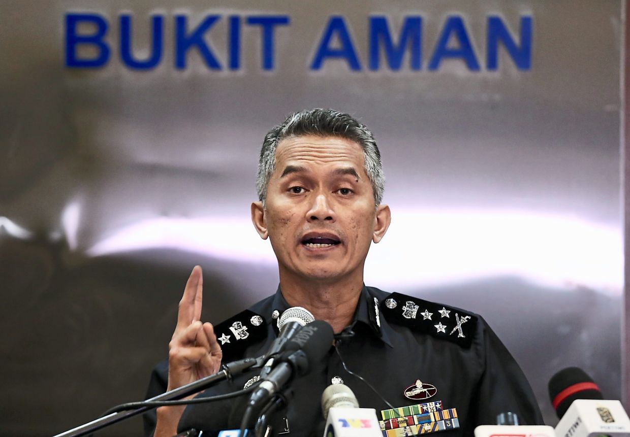 Stern warning: Comm Mohd Shuhaily has put his CID officers on notice that he’s very serious about cleaning up corruption in their ranks – and his message is still reverberating on social media and among the public. — LOW LAY PHON/The Star