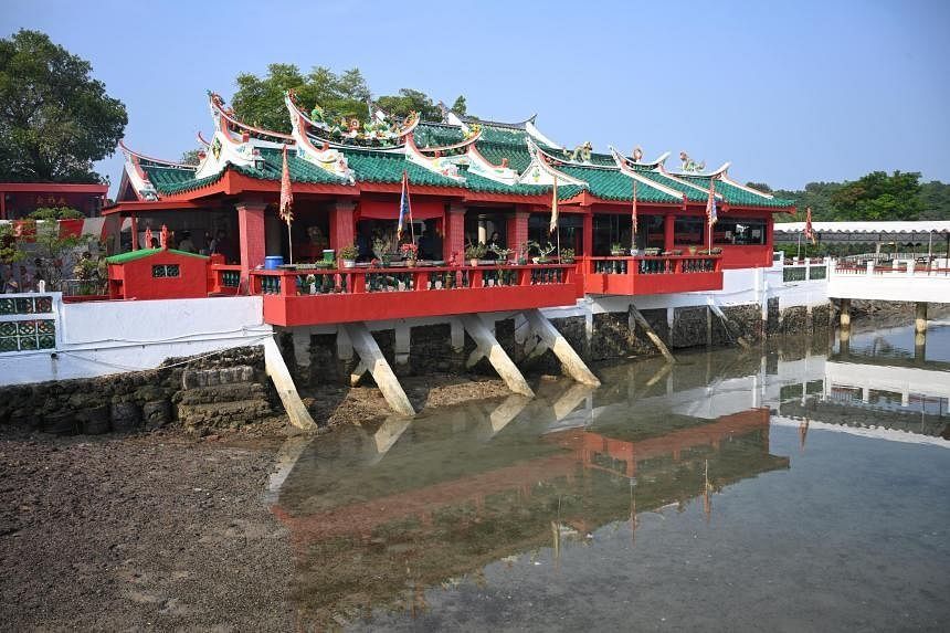 Kusu Island comes to life as pilgrimage season kicks off - Vimarsana News