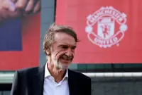 Exclusive-Ratcliffe would pay more than $1.5 billion for 25% Manchester United stake-source