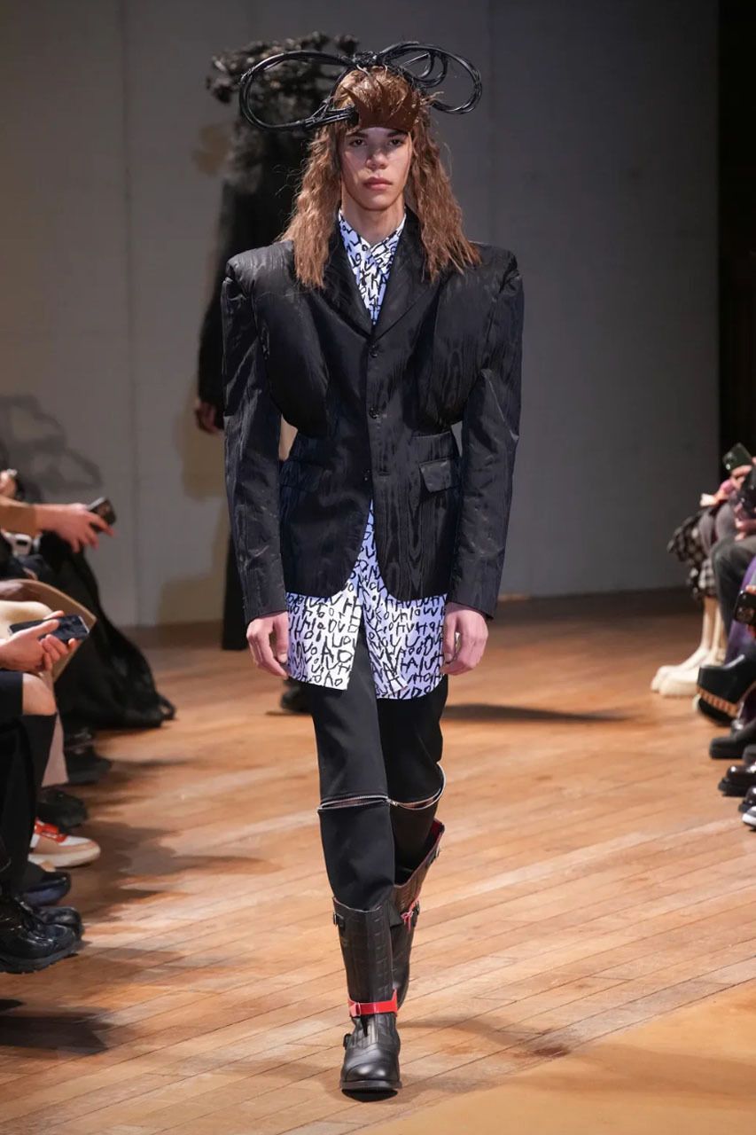 Unconventional silhouettes can draw eyes on the runway. Photo: Comme Des Garcons