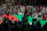 Thousands in Muslim countries around the world demonstrate over Israeli airstrikes