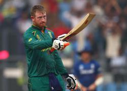 Cricket-South Africa's Klaasen, Jansen bludgeon England to post 399