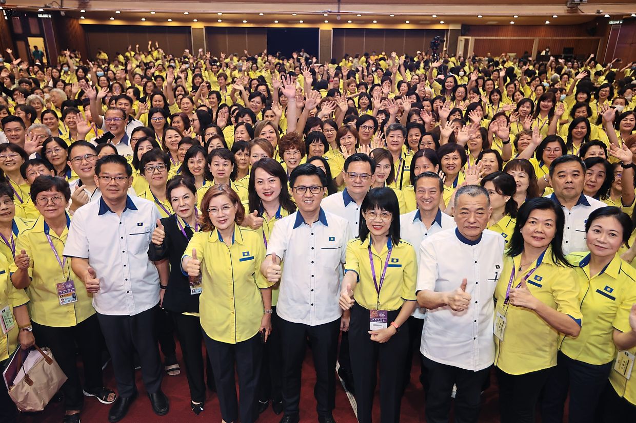 Let's honour Michelle Yeoh even more, says MCA sec-gen - Vimarsana News