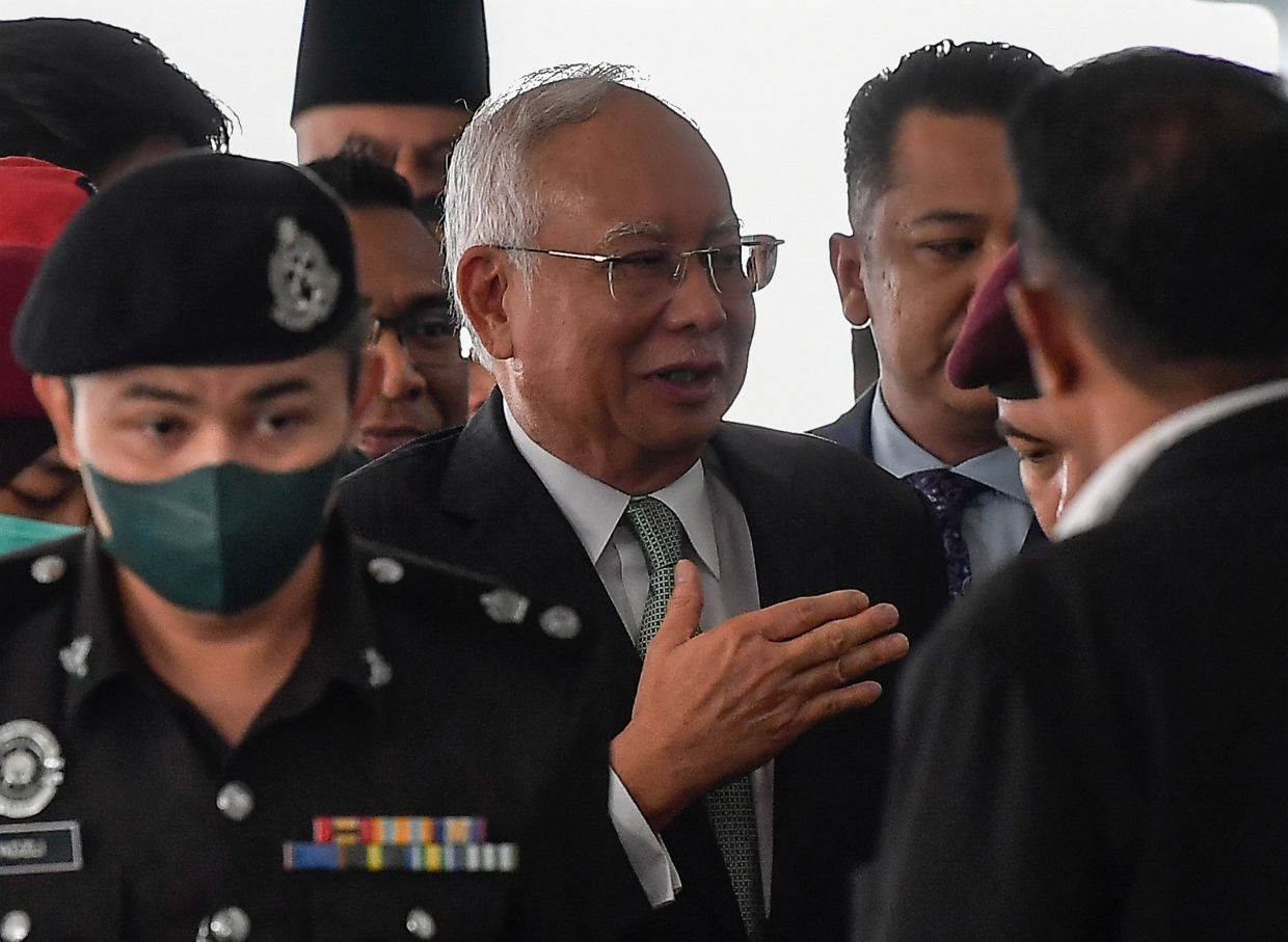Nov 6 for decision on amendment of charges in Najib's trial - Vimarsana News