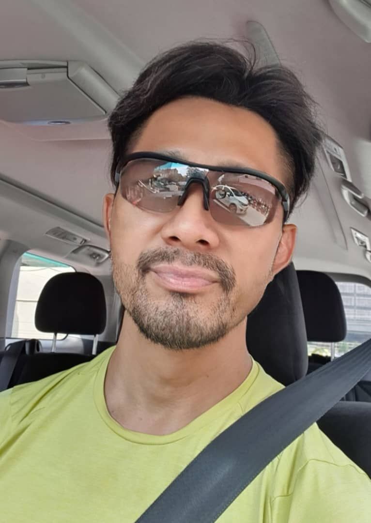 Jonathan Yong says most guys do feel less confident because they are not able to grow facial hair. Photo: Jonathan Yong