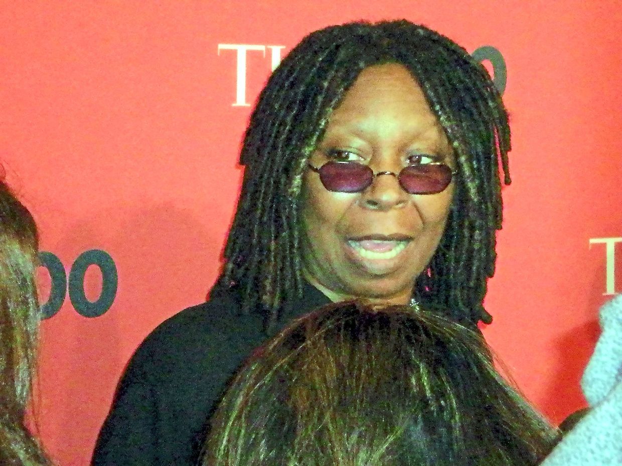Actress Whoopi Goldberg developed PTSD after witnessing two planes collide in midair as a child. — Filepic