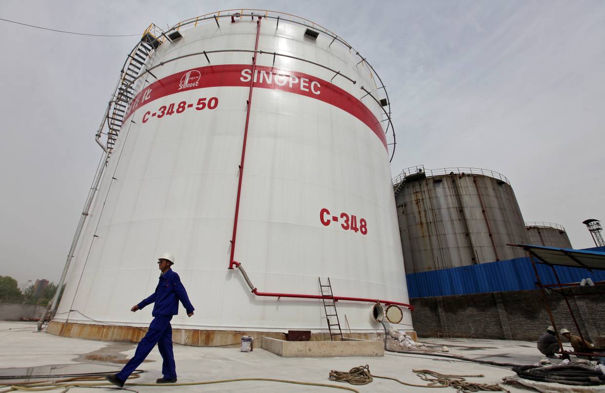 Sinopec signs new 27-year LNG supply deal with QatarEnergy | The Star