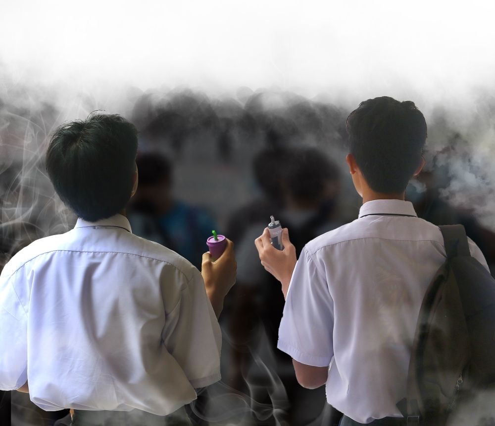 Vape epidemic in schools - Vimarsana News
