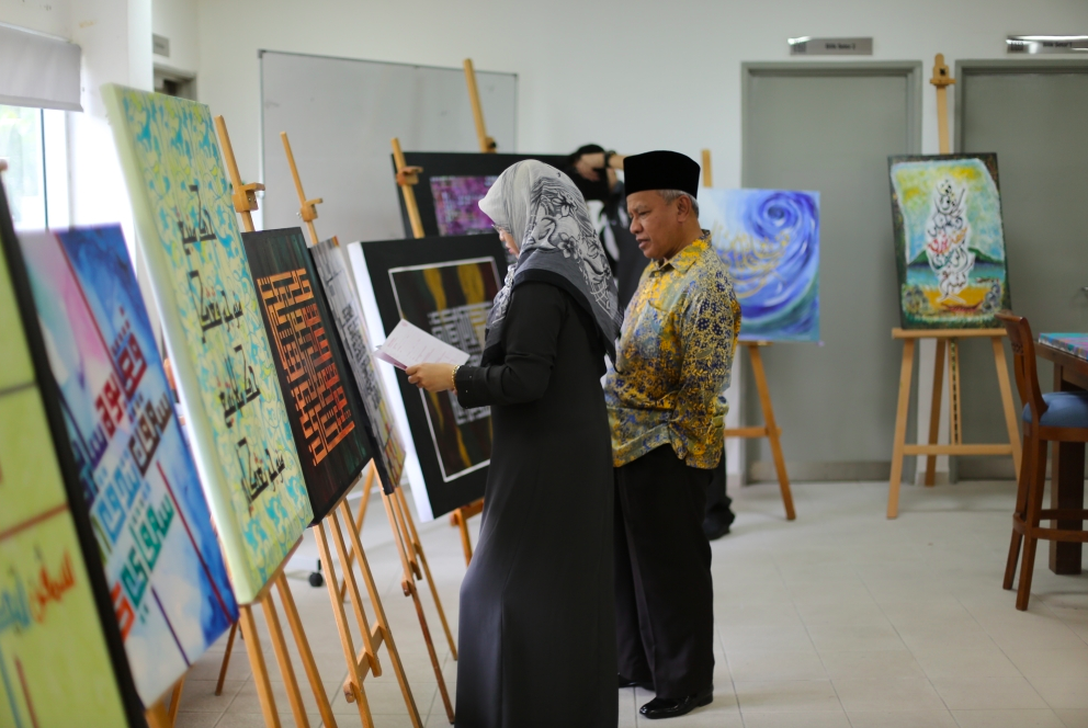 The National Calligraphy Competition will be judged by a panel of writers, professional calligraphers, and professional artists. Photo: Islamic Arts Museum Malaysia