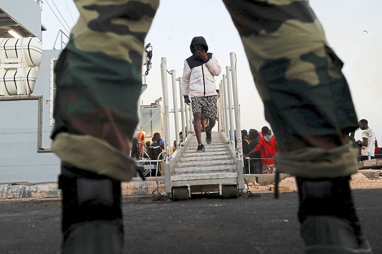 ‘Llegaremos a España o moriremos’