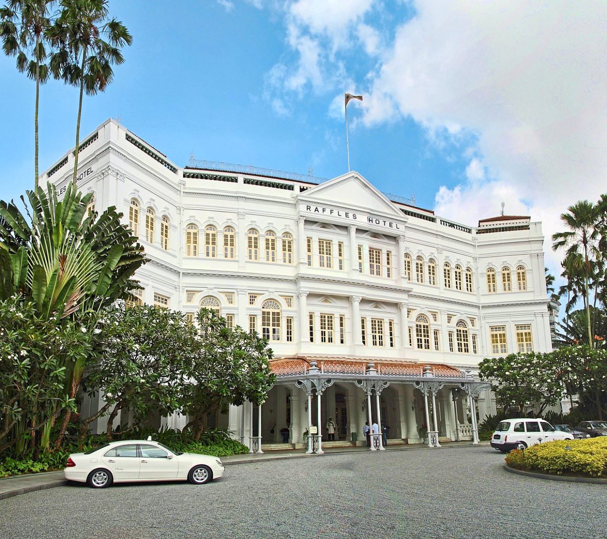 Two legacy hotels in Asia debut on best luxury hotel brands list - Vimarsana News