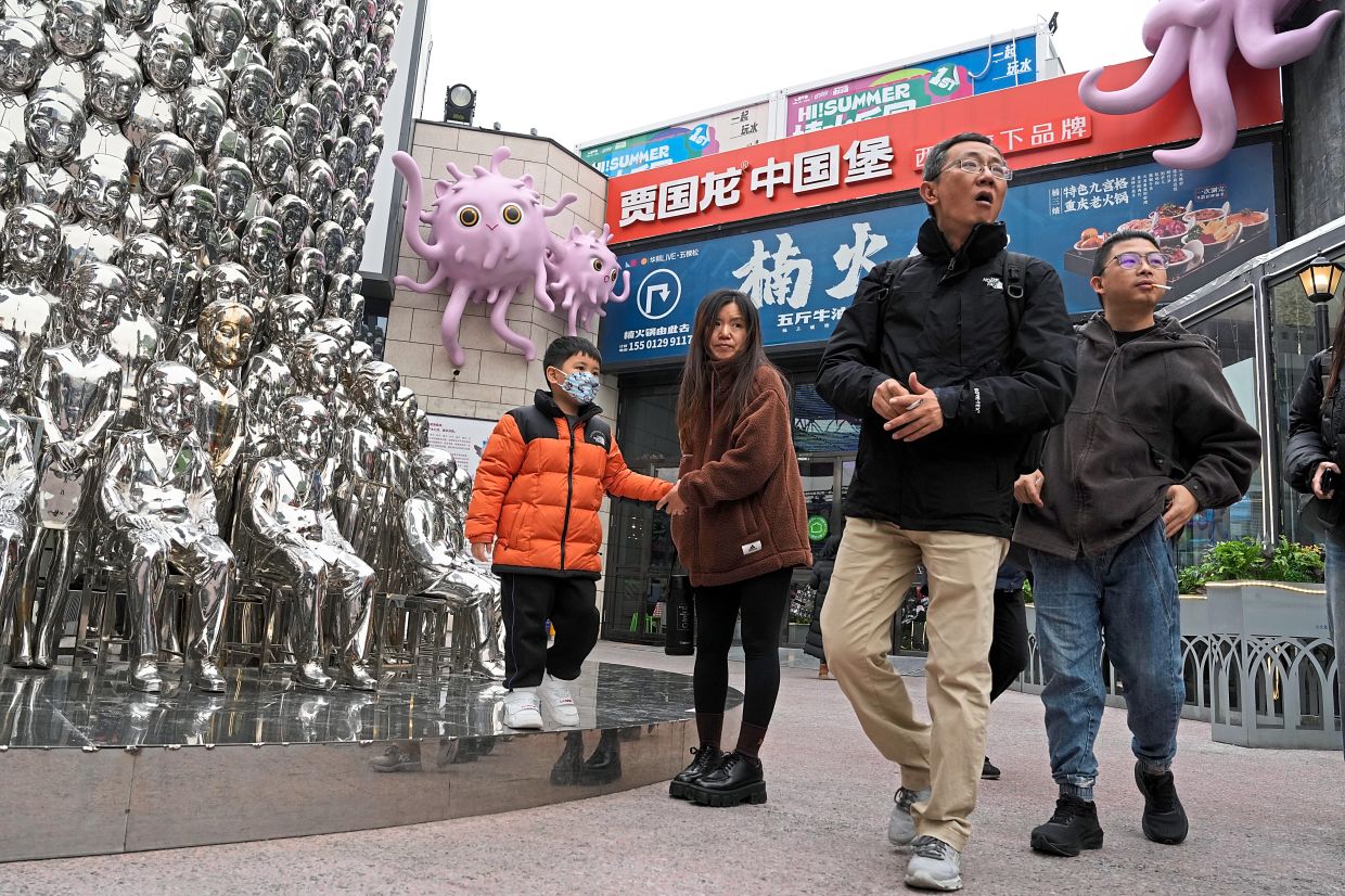 Fund managers see merit in China's deeply discounted stocks - Vimarsana News