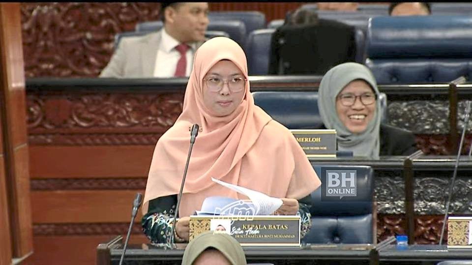 Dr Siti Mastura remains resolutely defiant and is reportedly standing by her bizarre claim. — Screencapture/RTM