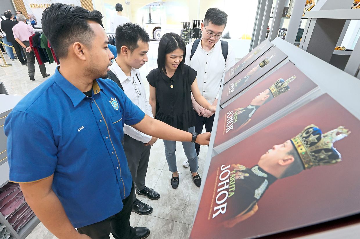 Johor eyes 'work and play' sector of tourism pie - Vimarsana News