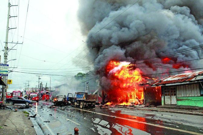Roadside bomb blast kills two and injures two in southern Philippine - Vimarsana News