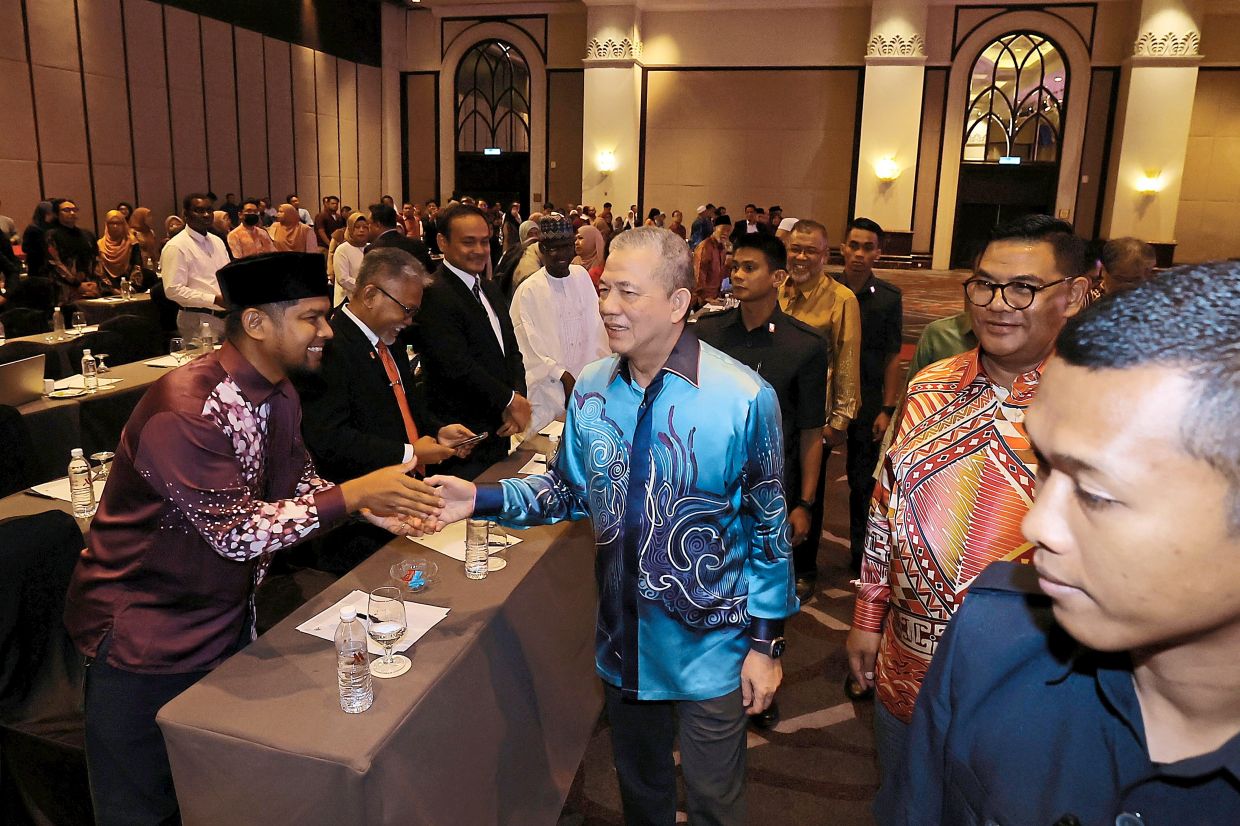 DPM: Halal industry must be clean - Vimarsana News